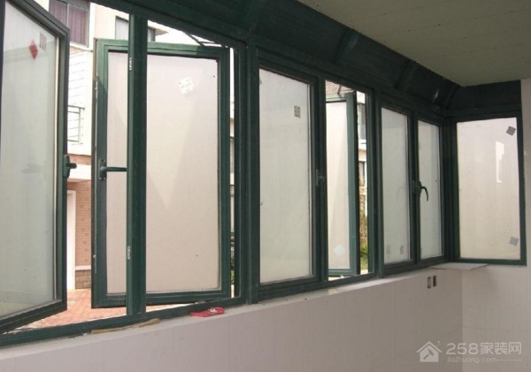 铝合金门窗有哪些特点 铝合金门窗详解